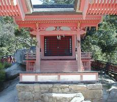 マウスクリックで拡大/縮小します