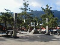 マウスクリックで拡大/縮小します