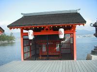 マウスクリックで拡大/縮小します