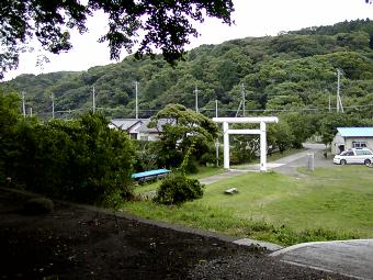 マウスクリックで拡大/縮小します