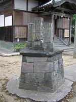 マウスクリックで拡大/縮小します