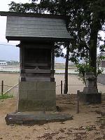 マウスクリックで拡大/縮小します