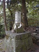 マウスクリックで拡大/縮小します