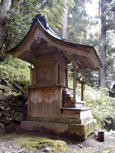 マウスクリックで拡大/縮小します