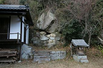 マウスクリックで拡大/縮小します