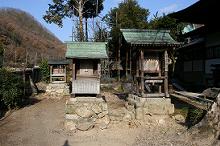 マウスクリックで拡大/縮小します