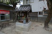 マウスクリックで拡大/縮小します