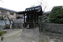 マウスクリックで拡大/縮小します