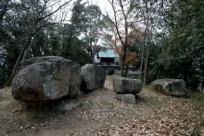 マウスクリックで拡大/縮小します