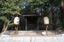 マウスクリックで拡大/縮小します