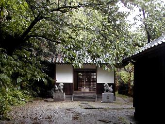 マウスクリックで拡大/縮小します