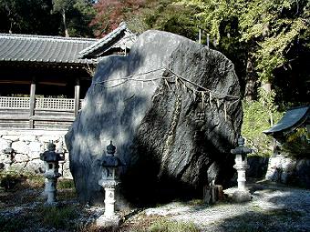 マウスクリックで拡大/縮小します