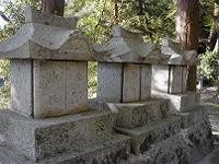 マウスクリックで拡大/縮小します