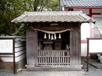 マウスクリックで拡大/縮小します