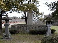 マウスクリックで拡大/縮小します