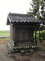 マウスクリックで拡大/縮小します