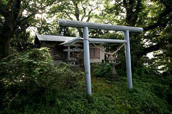 マウスクリックで拡大/縮小します