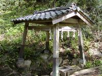 マウスクリックで拡大/縮小します