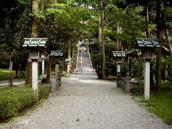 マウスクリックで拡大/縮小します