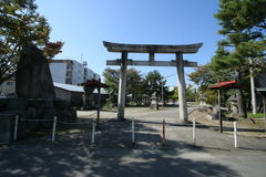 マウスクリックで拡大/縮小します