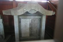 マウスクリックで拡大/縮小します