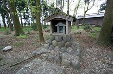 マウスクリックで拡大/縮小します