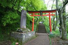 マウスクリックで拡大/縮小します