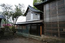 マウスクリックで拡大/縮小します