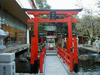 マウスクリックで拡大/縮小します