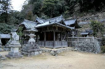 マウスクリックで拡大/縮小します