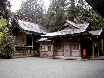 マウスクリックで拡大/縮小します