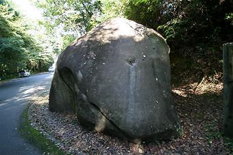 マウスクリックで拡大/縮小します