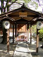 マウスクリックで拡大/縮小します