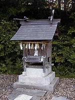 マウスクリックで拡大/縮小します