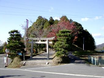 マウスクリックで拡大/縮小します