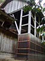 マウスクリックで拡大/縮小します