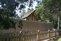 マウスクリックで拡大/縮小します