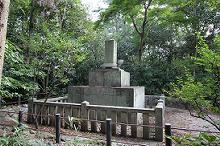 マウスクリックで拡大/縮小します