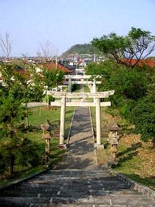 マウスクリックで拡大/縮小します