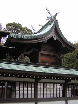 マウスクリックで拡大/縮小します