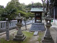 マウスクリックで拡大/縮小します