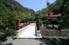 マウスクリックで拡大/縮小します