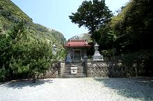 マウスクリックで拡大/縮小します