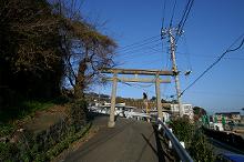 マウスクリックで拡大/縮小します