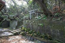 マウスクリックで拡大/縮小します