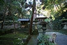 マウスクリックで拡大/縮小します