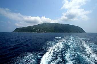 マウスクリックで拡大/縮小します