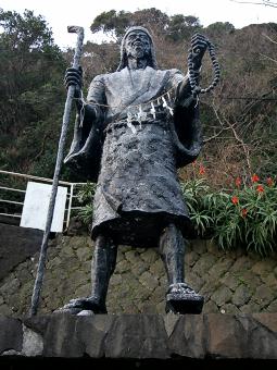 マウスクリックで拡大/縮小します