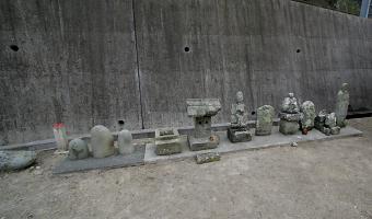 マウスクリックで拡大/縮小します