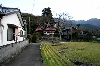 マウスクリックで拡大/縮小します